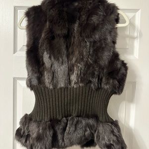 FAUX FUR VEST! BRAND NEW NEVER WORN SIZE M!